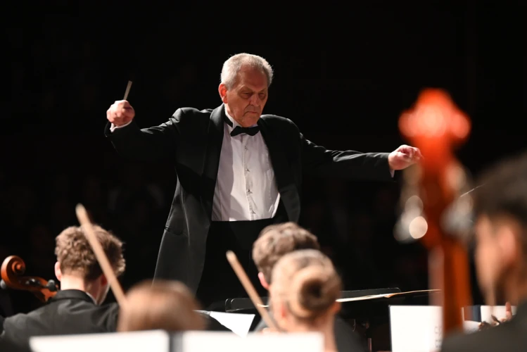 Румънски национален оркестър | К. Мандеал | Светлин Русев, Юлиан Щекел  3